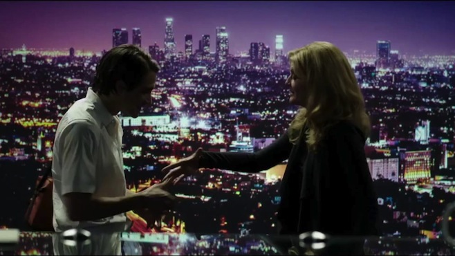 jake-gyllenhaal-rene-russo-nightcrawler