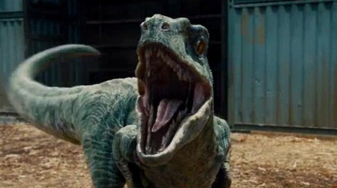 Chris Pratt Builds A Relationship With Raptors In Second Jurassic World Trailer