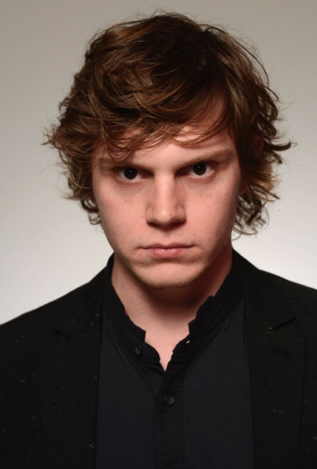 Evan Peters