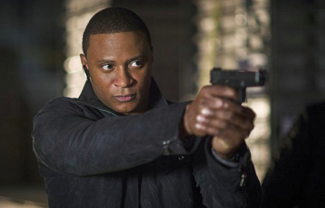 Diggle Gets Costume Upgrade For Season 4 Of Arrow