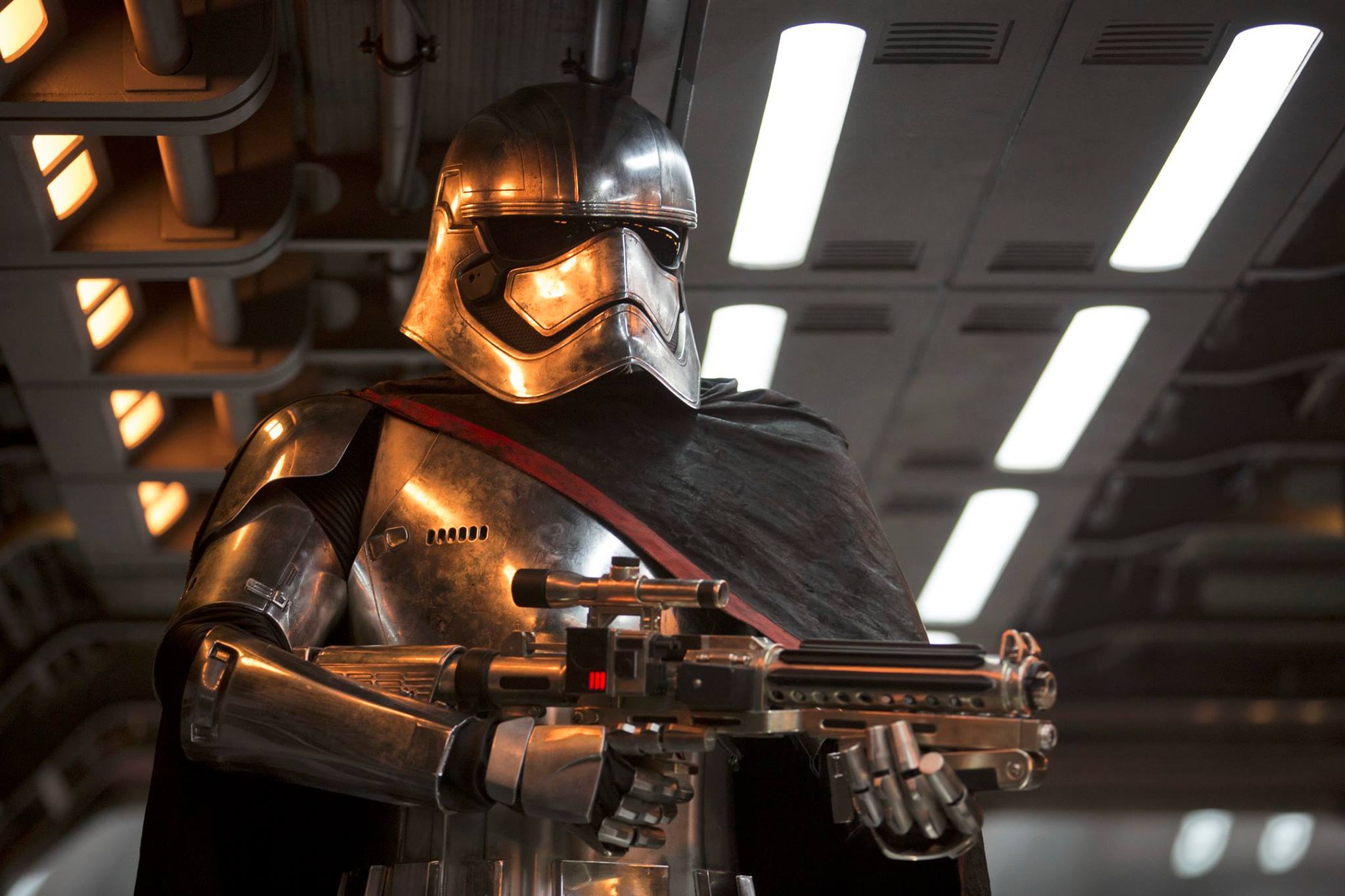 New Photos Of The Force Awakens Released