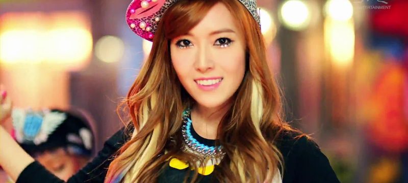 Jessica-kpop-4ever-34092611-1600-900