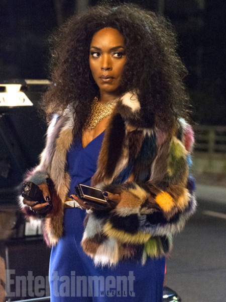 american-horror-story-hotel-angela-bassett-450x600