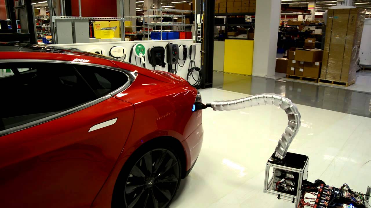 Tesla Motors Announces Automatic Car Charger