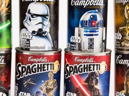 3050282-poster-p-1-star-wars-gets-in-the-soup-game-with-co-branded-campbells-soup-cans