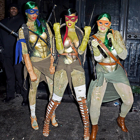 Rihanna and her party as the Teenage Mutant Ninja Turtles
