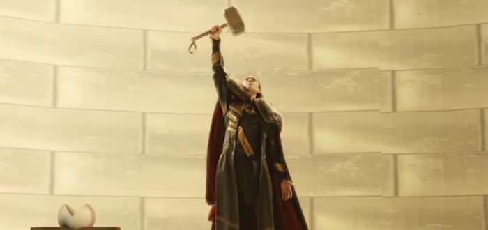 Loki Wields Mjolnir In Thor: The Dark World Deleted Scene