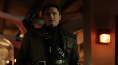 rsz_malcolm_merlyn_arrow_0002