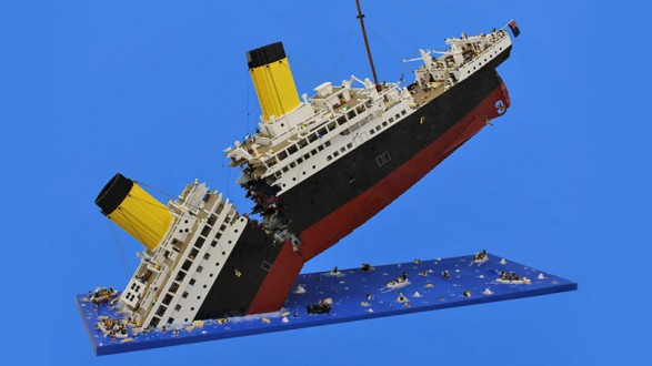 Titanic Tragedy As Told By LEGO