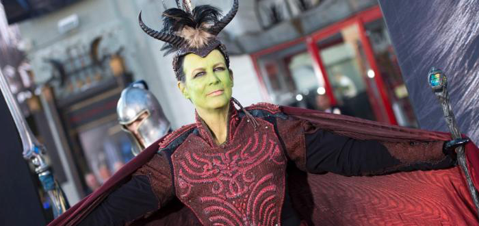 Jamie Lee Curtis Brings Cosplay To Warcraft Premiere