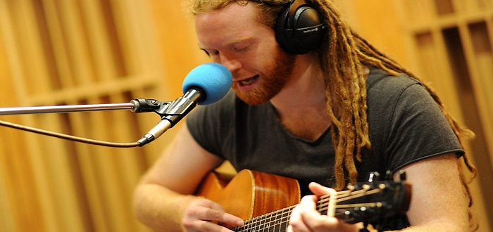 Newton Faulkner