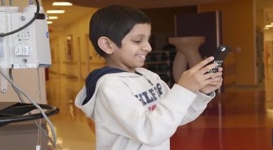 patient-gaming-on-phone-Mott-Children’s-Hospital-released