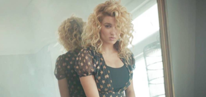 Hollow Tori Kelly