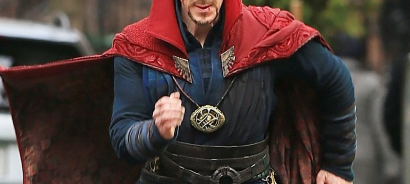 benedict-cumberbatch-filming-doctor-strange-set-pictures