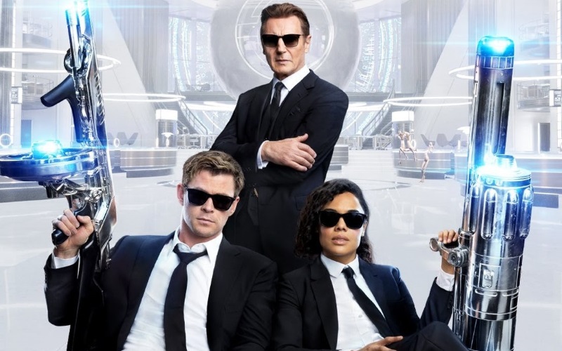 MIB: International Trailer Flashes In